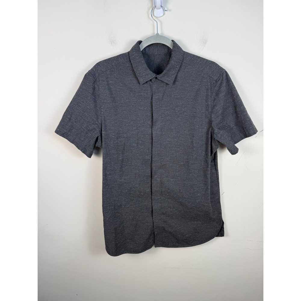 Lululemon City Slate Snap Button Short Sleeve Shirt Mens Gray Textured Top